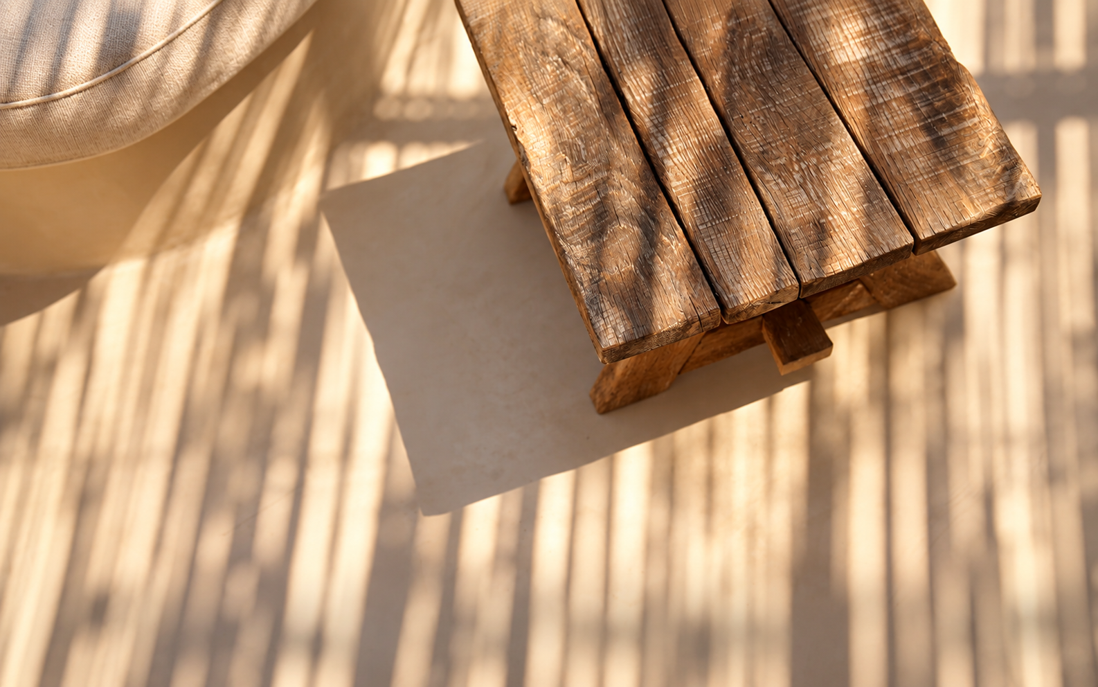What Makes Outdoor Furniture Worth Keeping?